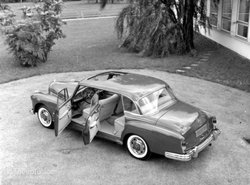Mercedes 300 Adenauer (кузов W186)_1957-1962_3.jpg