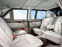 Mercedes-Benz w140 Pullman_1991-1998_3.jpg