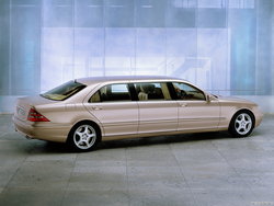 Mercedes-Benz w220 S600 Pullman.jpg